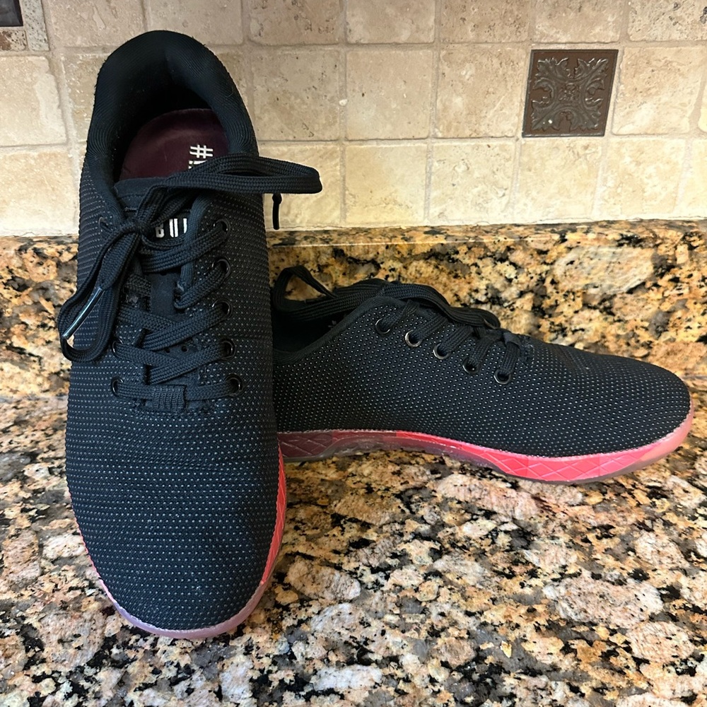 Nobull Mesh Runner Mens Size 8 Women's Size 9.5 Red Black Running Sneakers